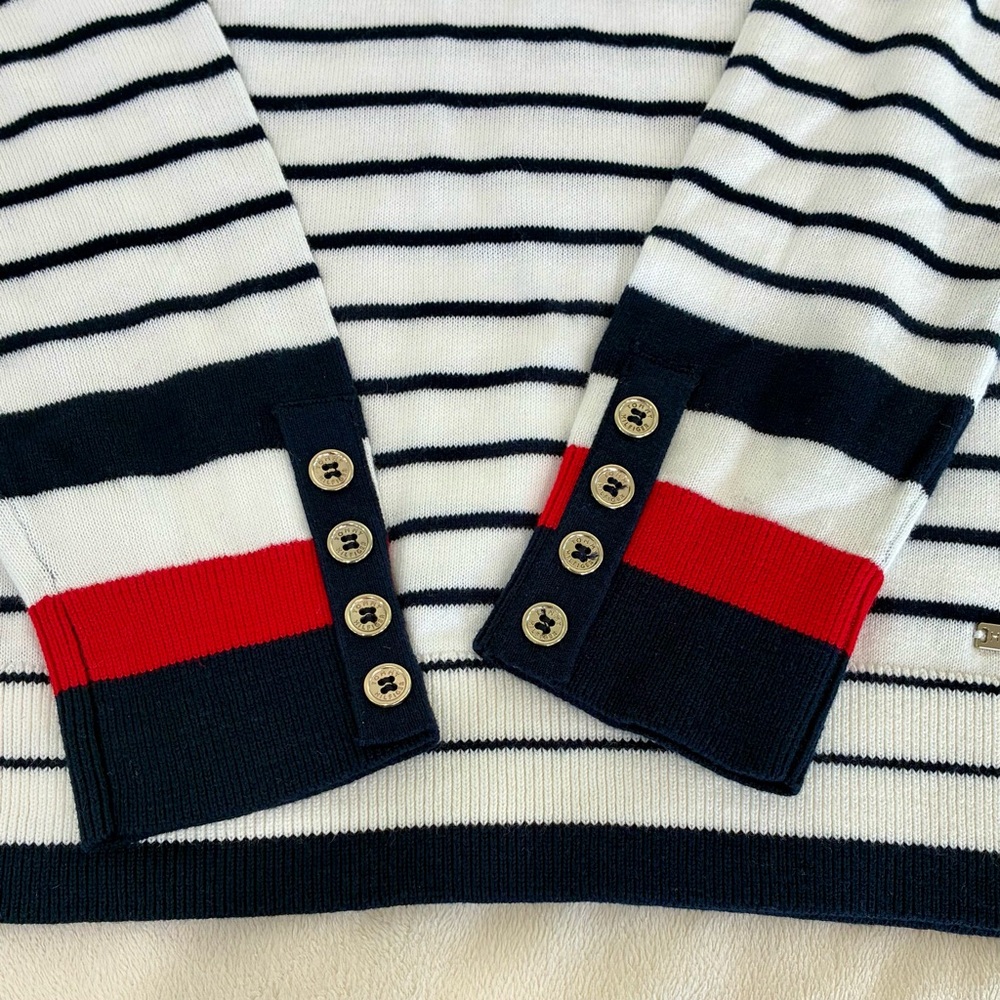 NWT Tommy Hilfiger Women's Turtleneck Sweater Small Striped Nautical Logo Top - Picture 3 of 6